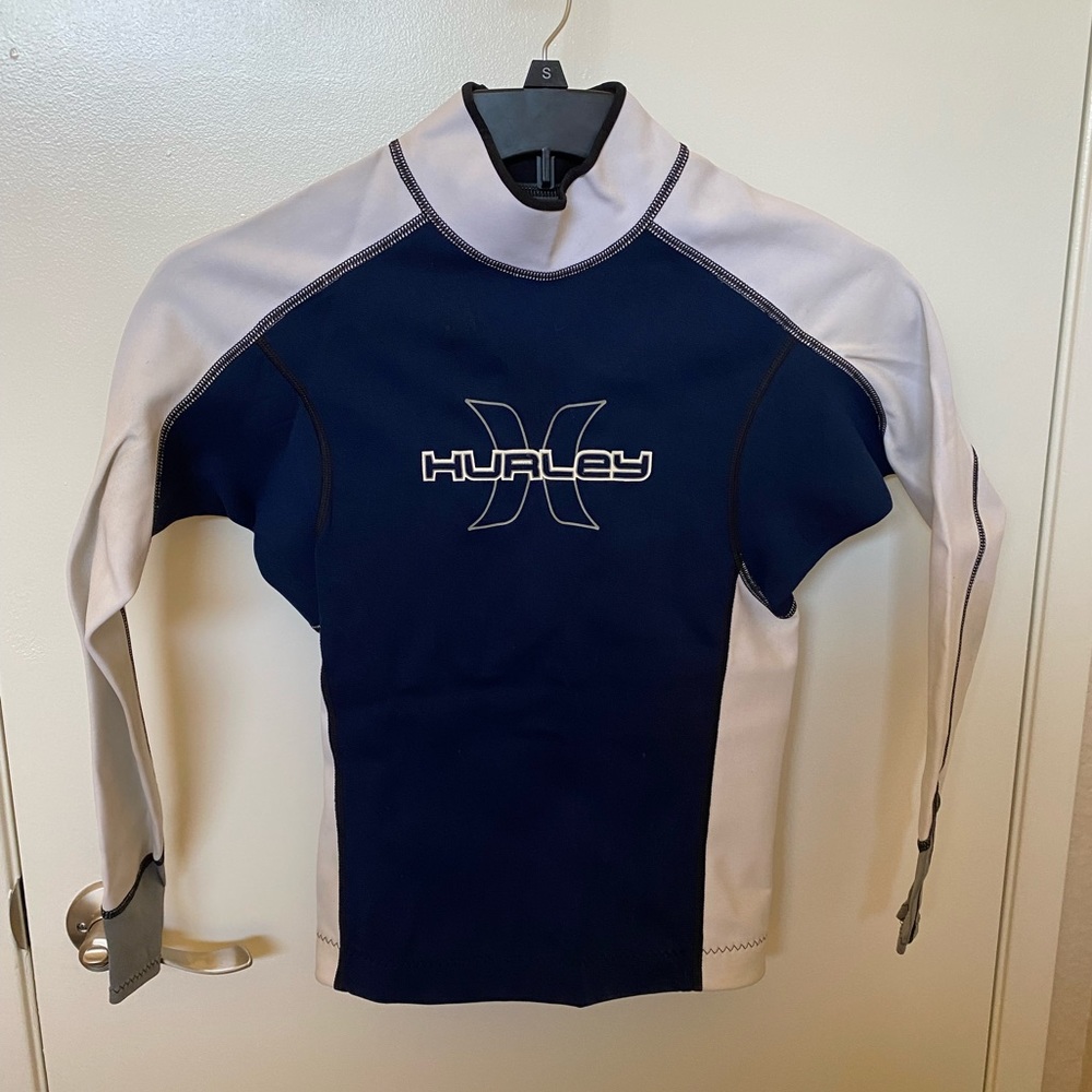 Hurley wetsuit top